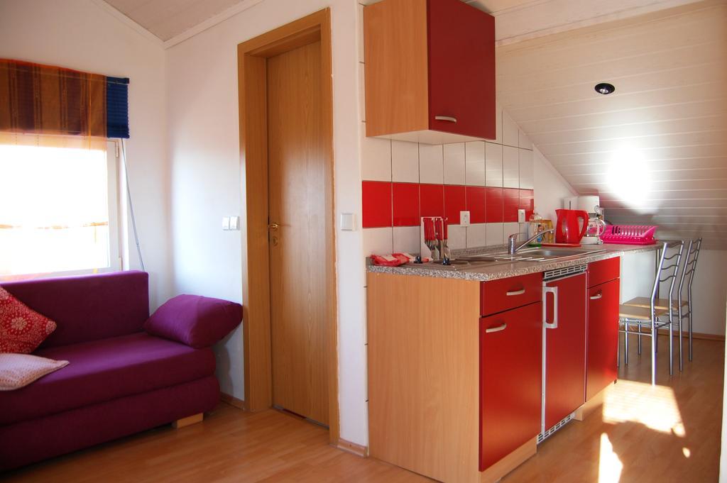 Apartments Setka Krk Town Oda fotoğraf
